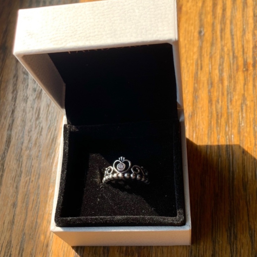 Pandora Princess Ring